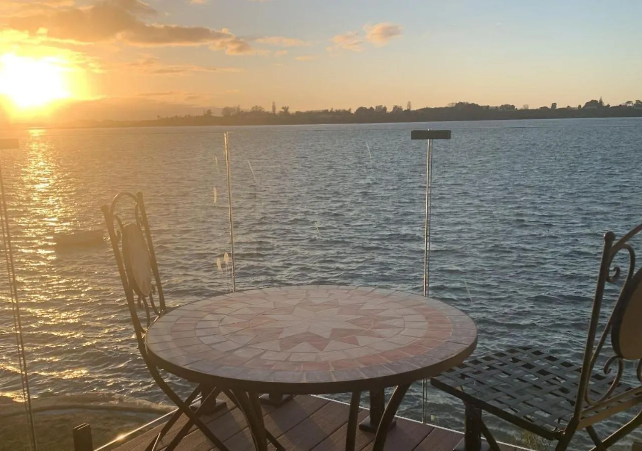 Harbour View Motel And Waterfront Apartments Tauranga