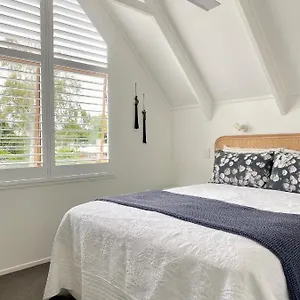 The Loft Matua Apartment