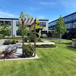**** Aparthotel Southwark & New Zealand