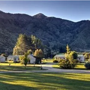 https://smiths-farm-holiday-park.wellingtonnzhotels.com