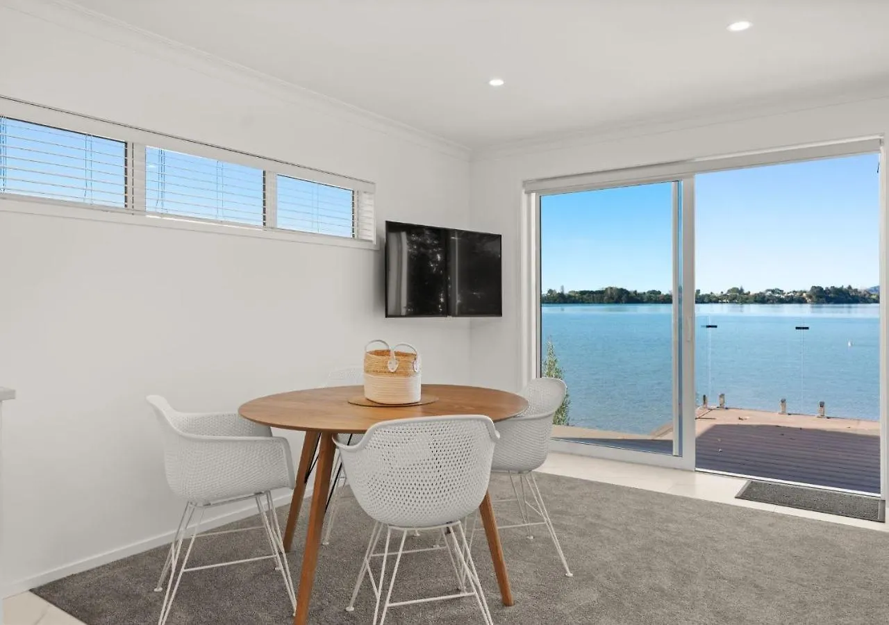 ****  Harbour View Motel And Waterfront Apartments Tauranga New Zealand
